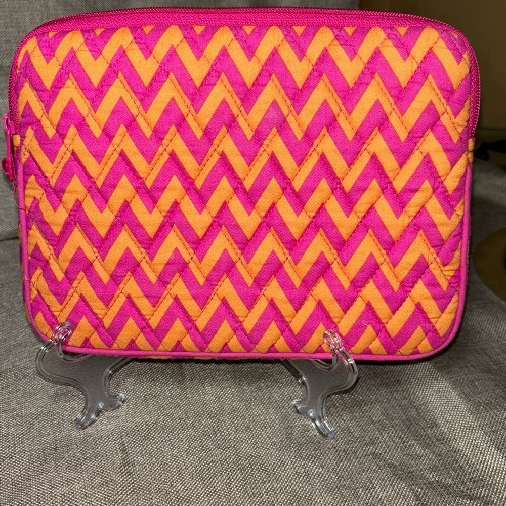 2/$30 Vera Bradley E-Reader Sleeve Chevron Orange & Pink
